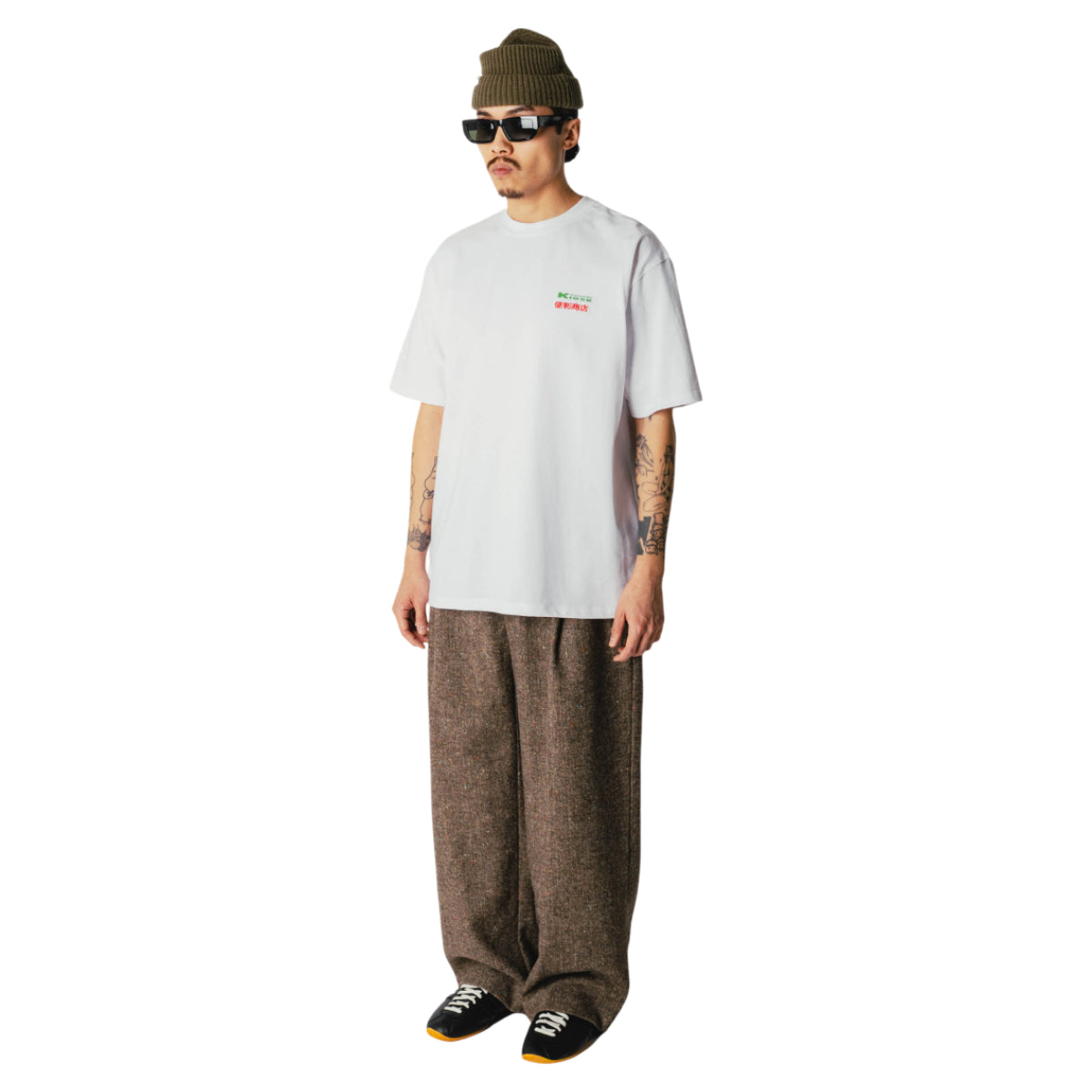 WBBaine pack tee