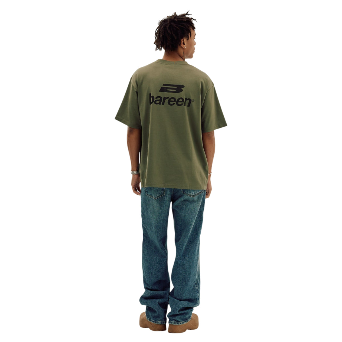 Box fit T-shirt logo