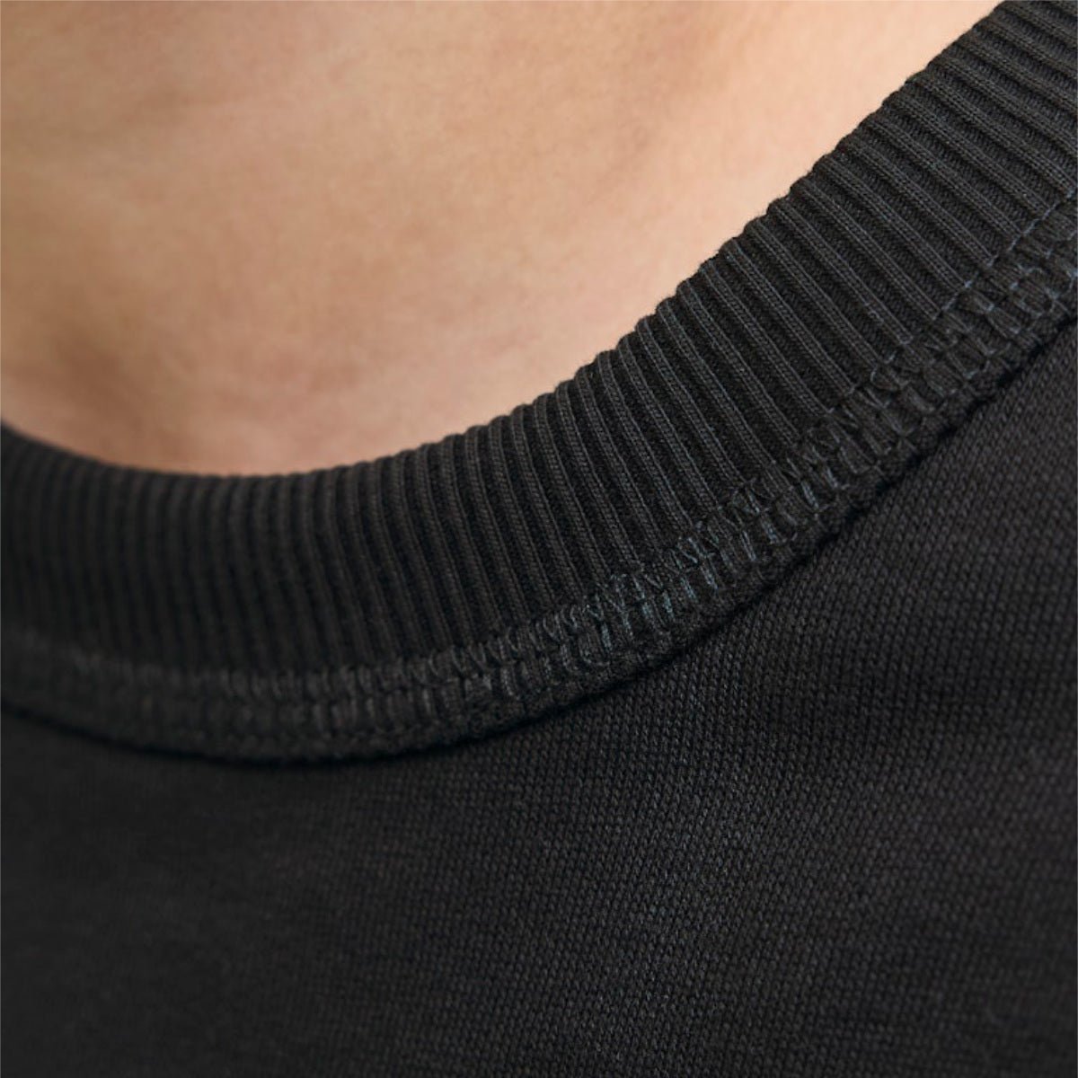 Jornorrebro emb sweat crew