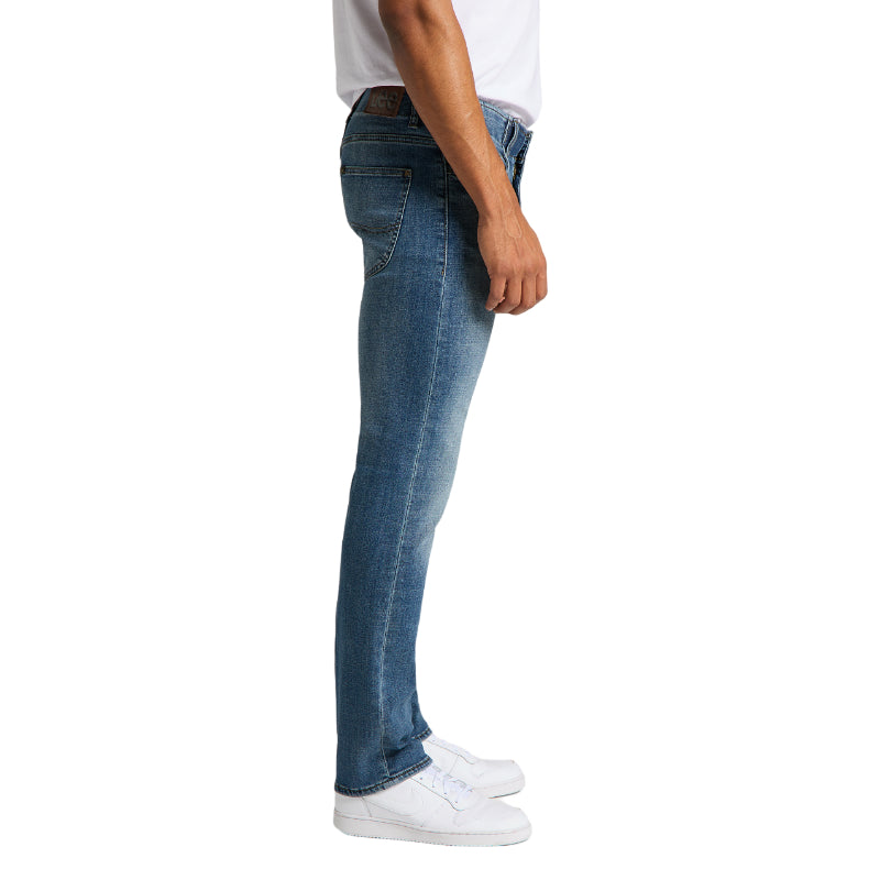 Slim fit