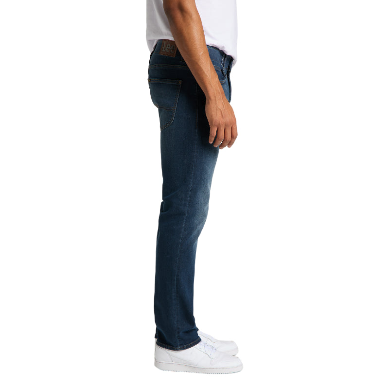 Slim fit