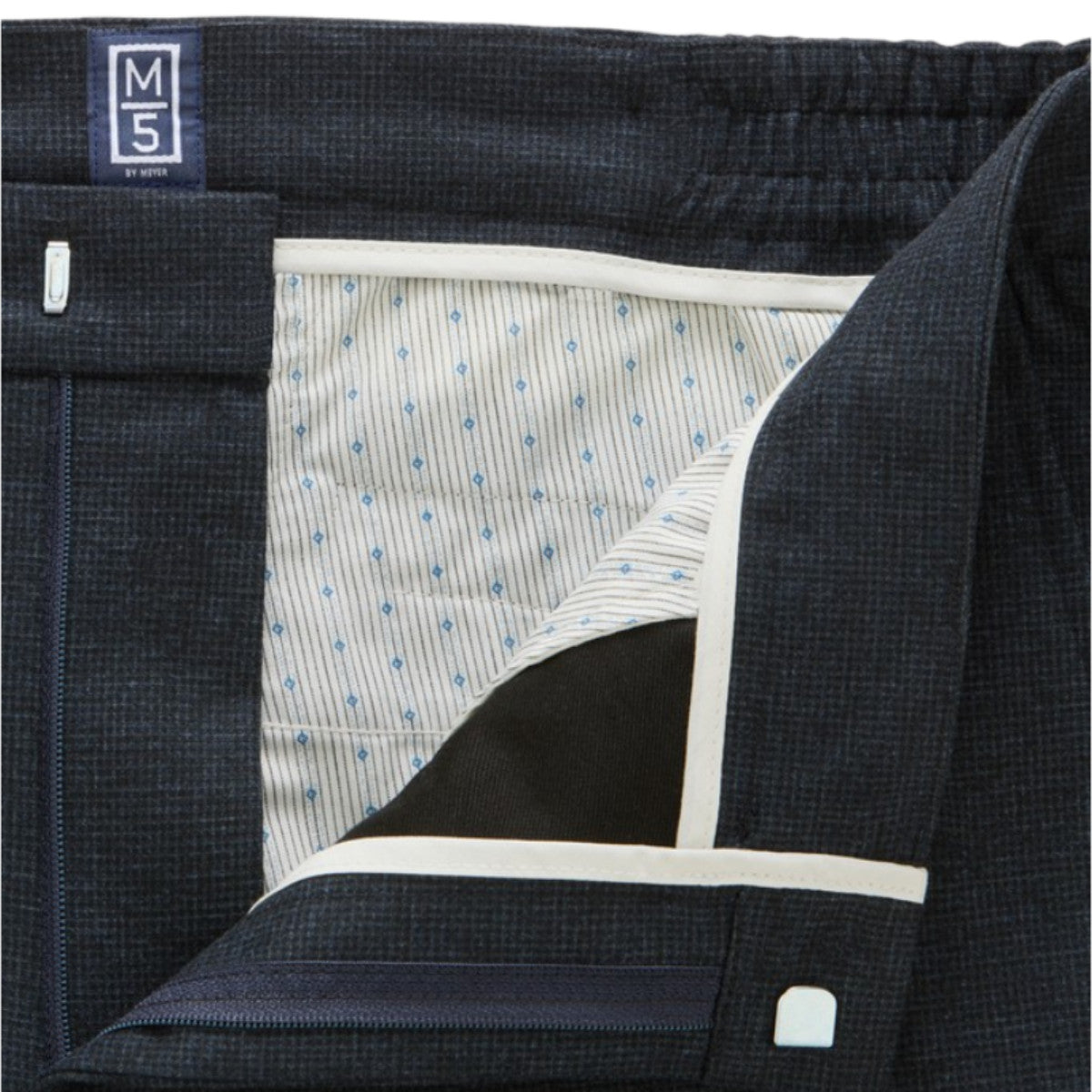 Move M5 chino