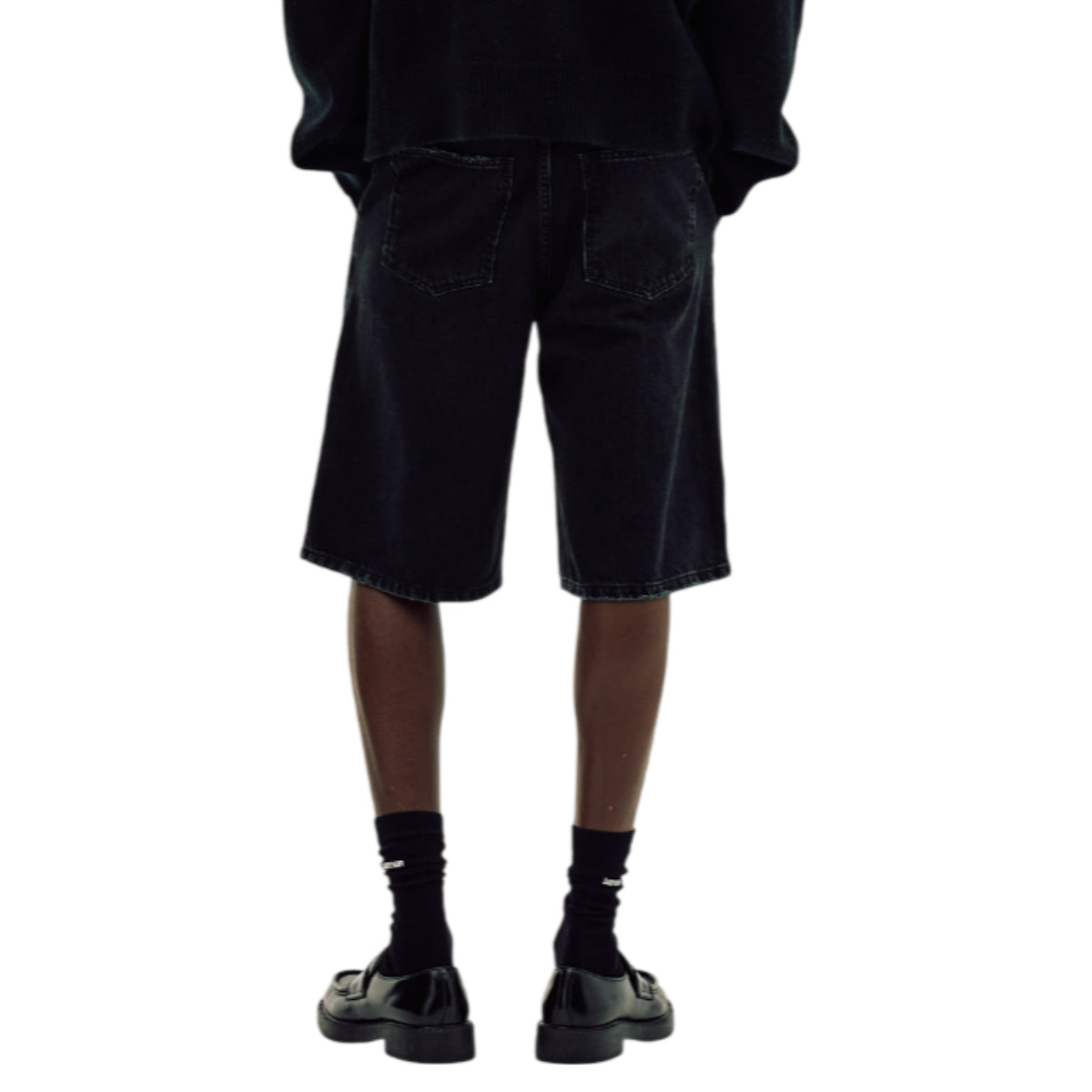 Straight denim shorts