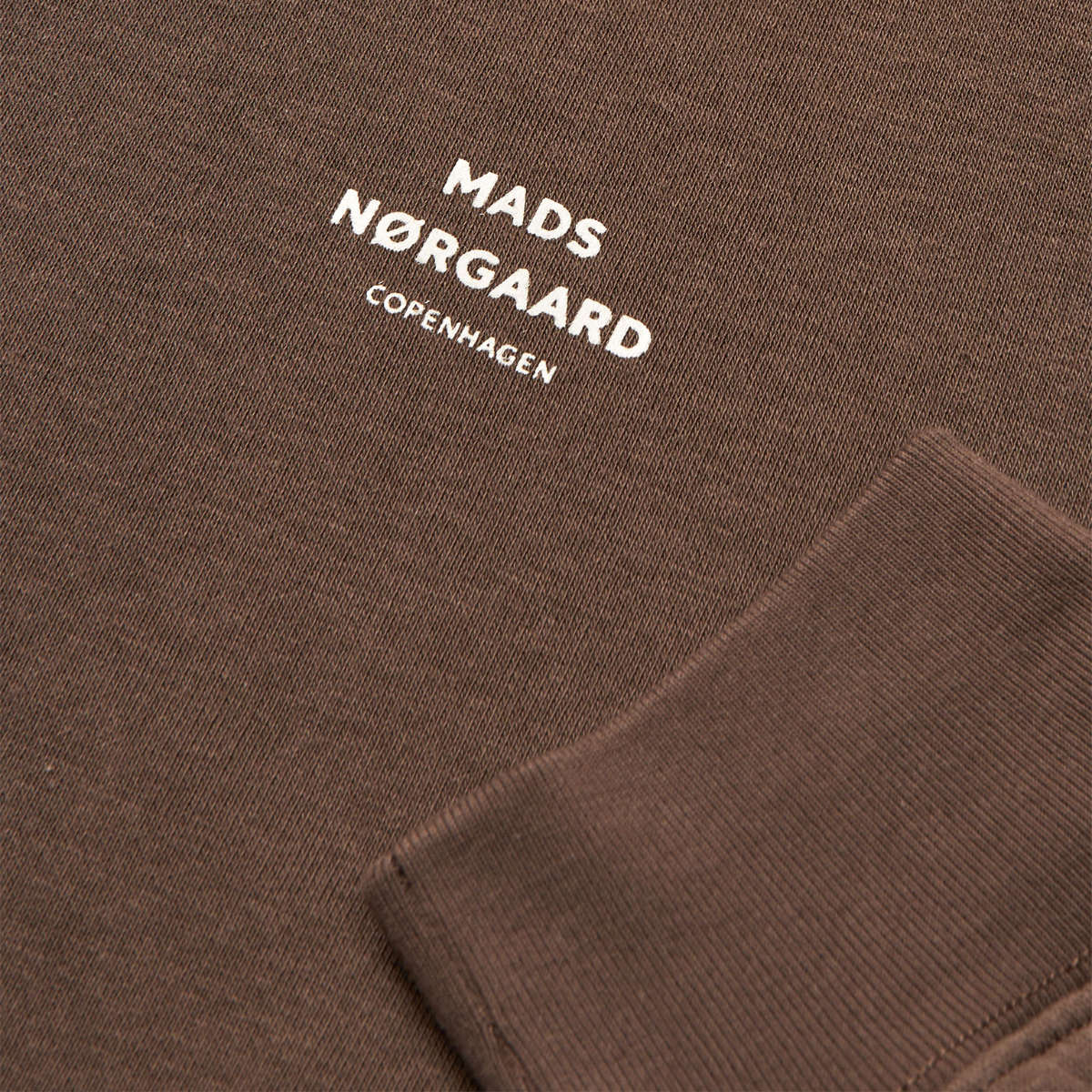 Standard hoodie logo sweat