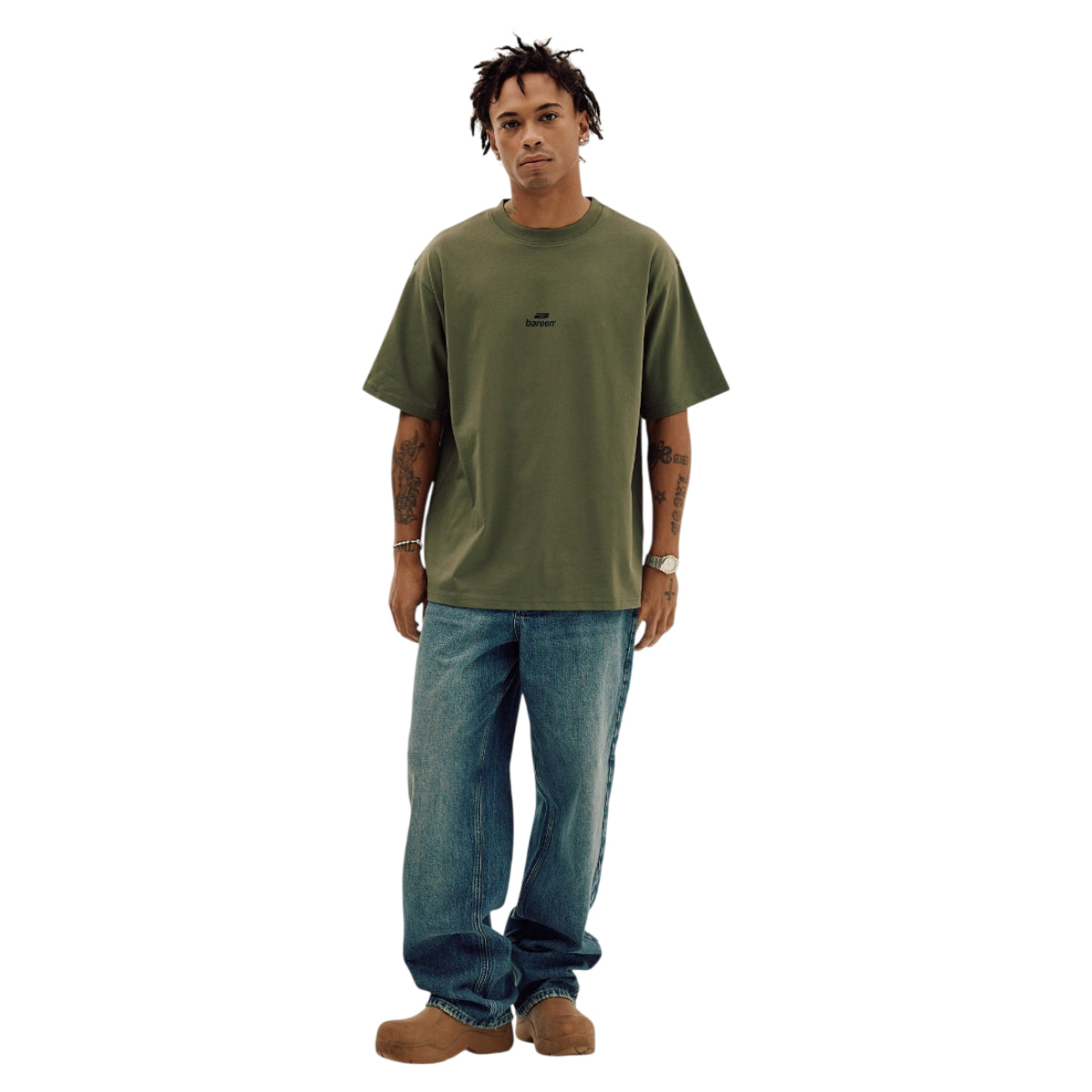 Box fit T-shirt logo