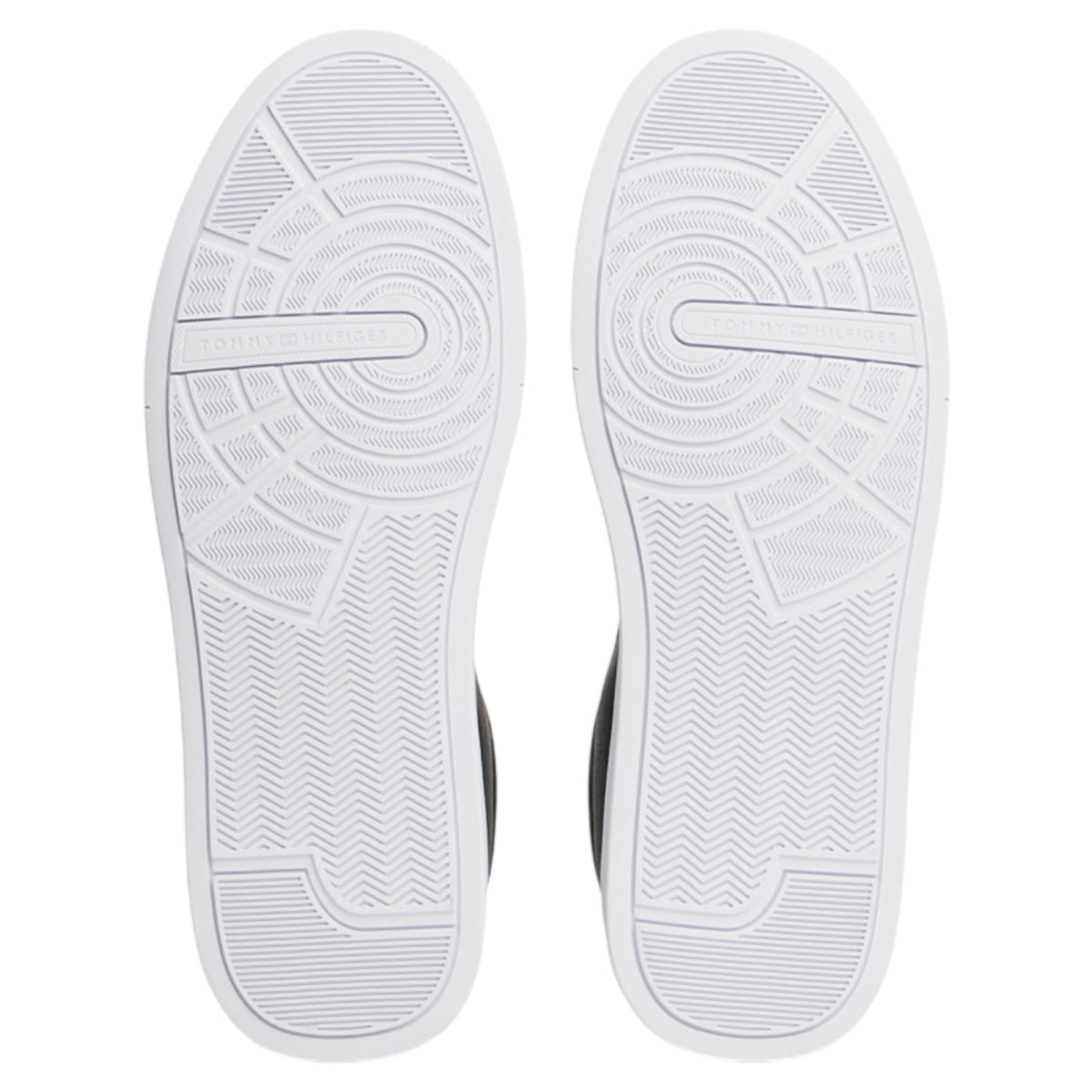 Court Core Sneakers
