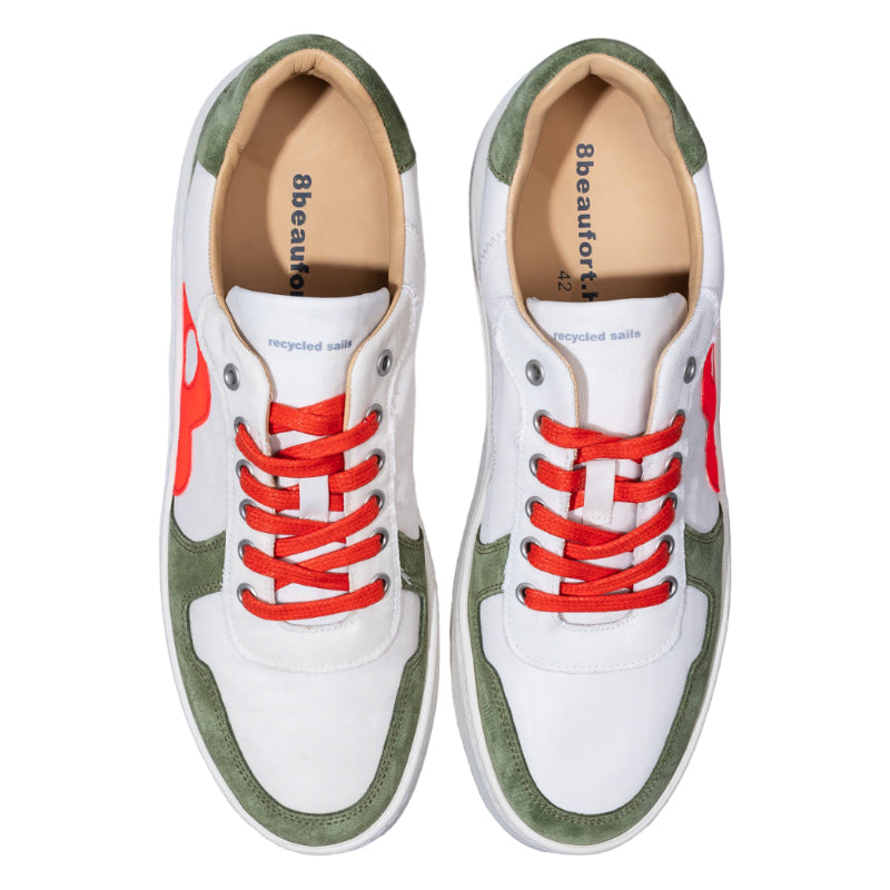 8beaufort galapagos island