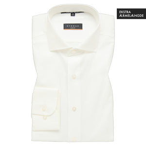 Slim fit skjorte
