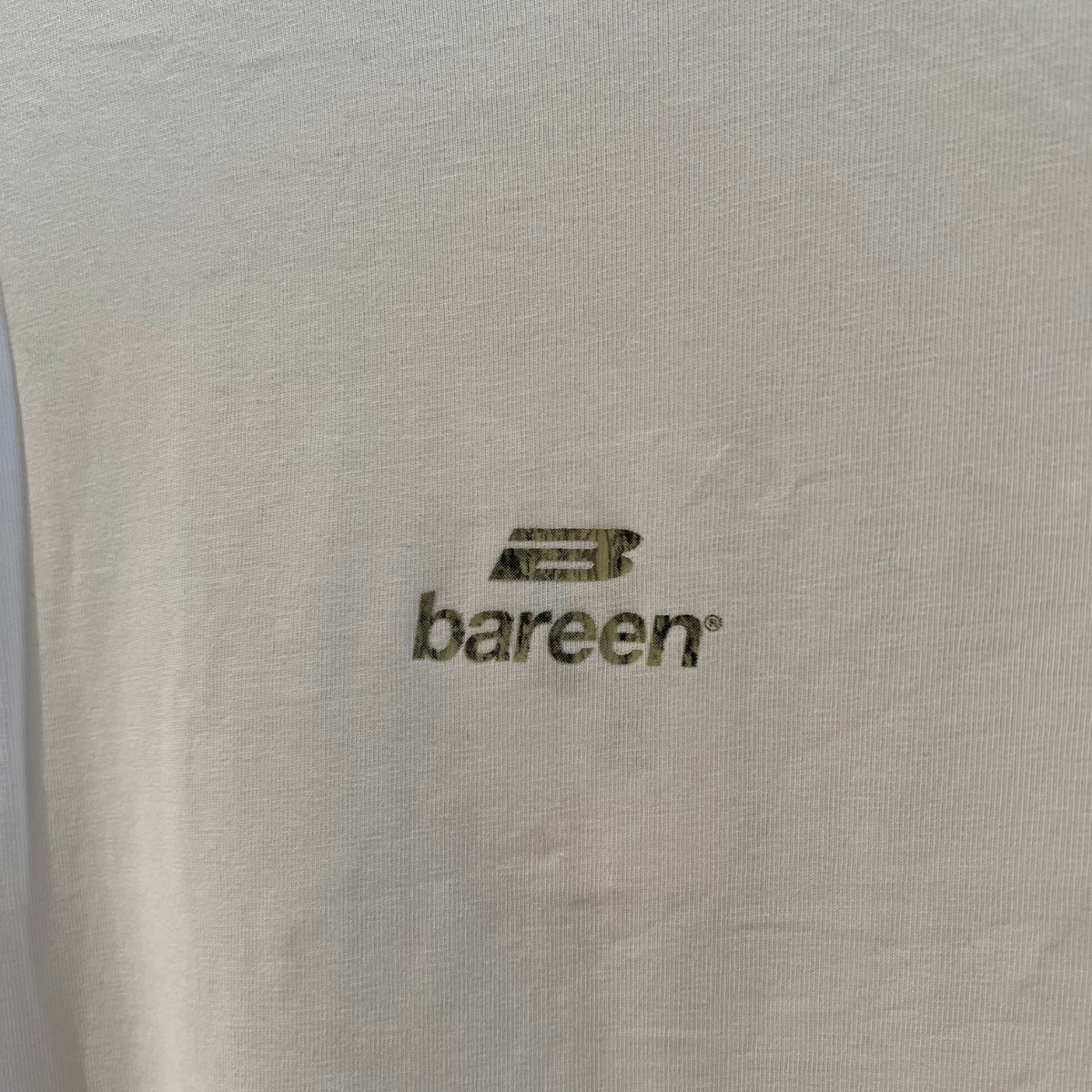 Logo box fit