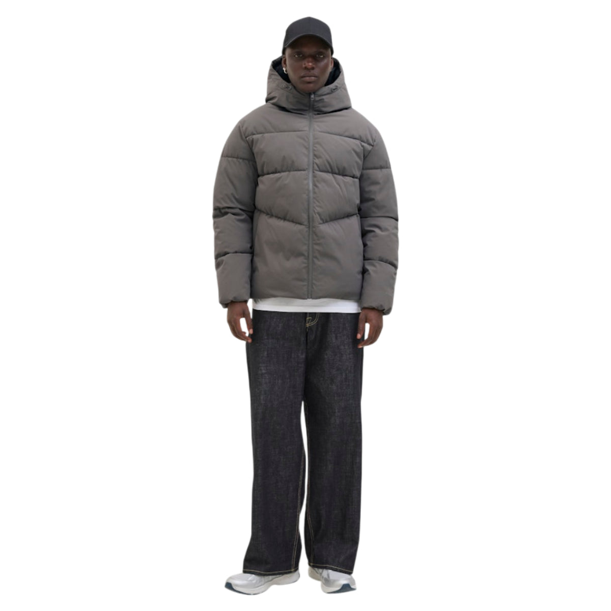 Global puffer jacket