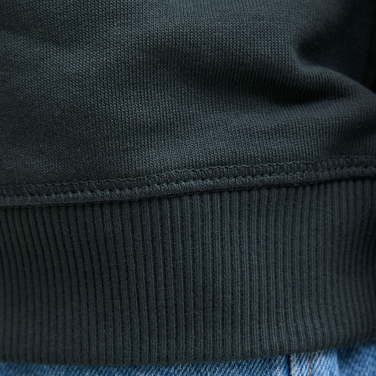 Jornorrebro emb sweat crew