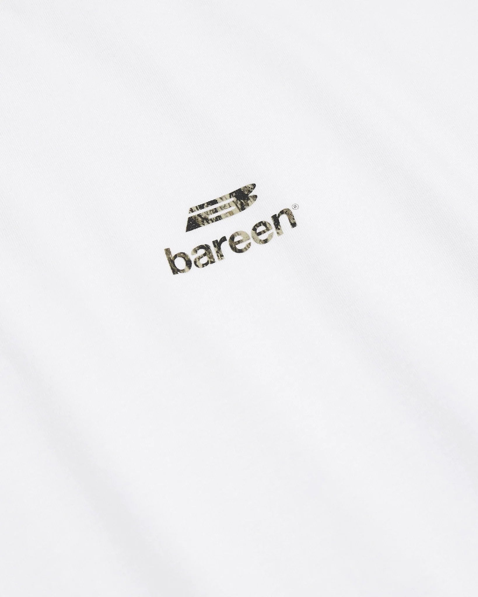 Logo box fit