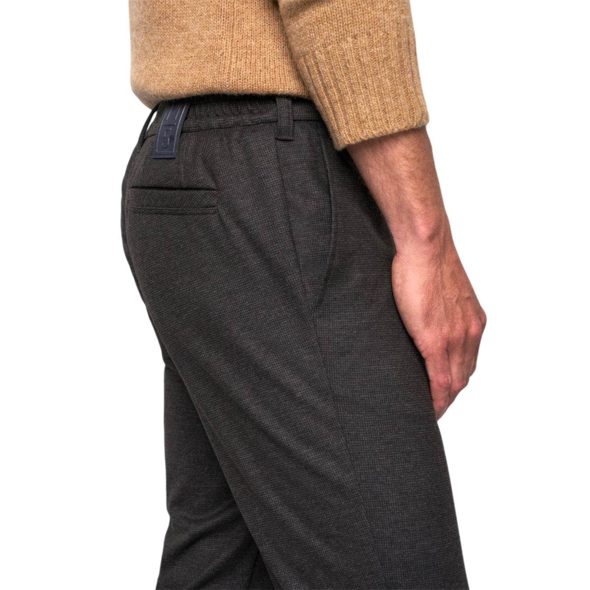 Move M5 chino
