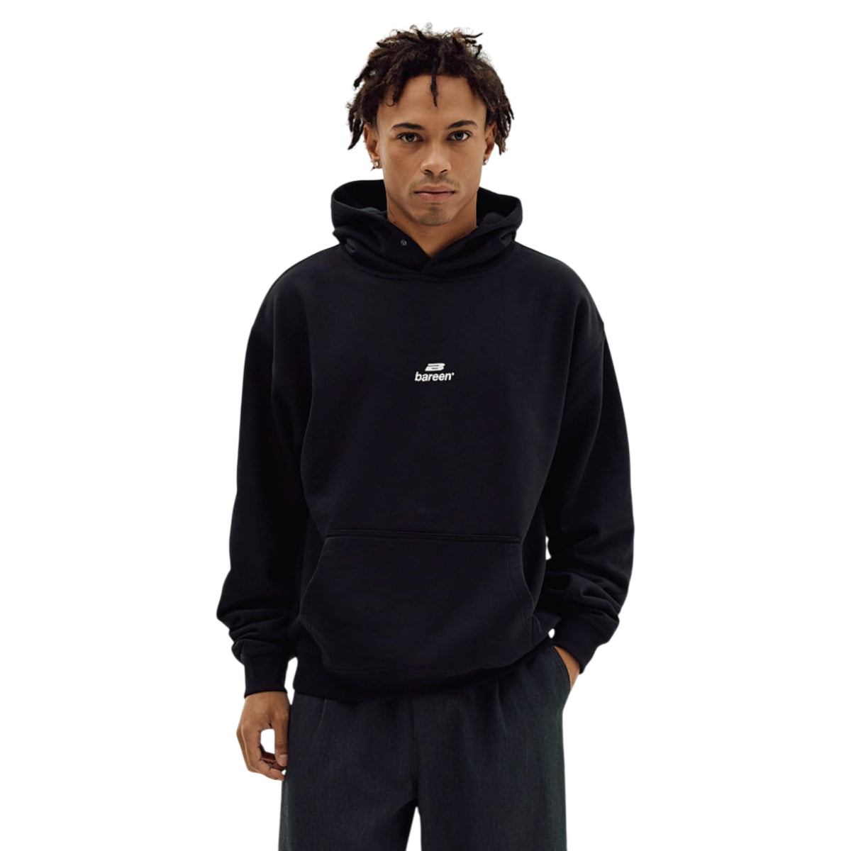 Oversized hoodie logo