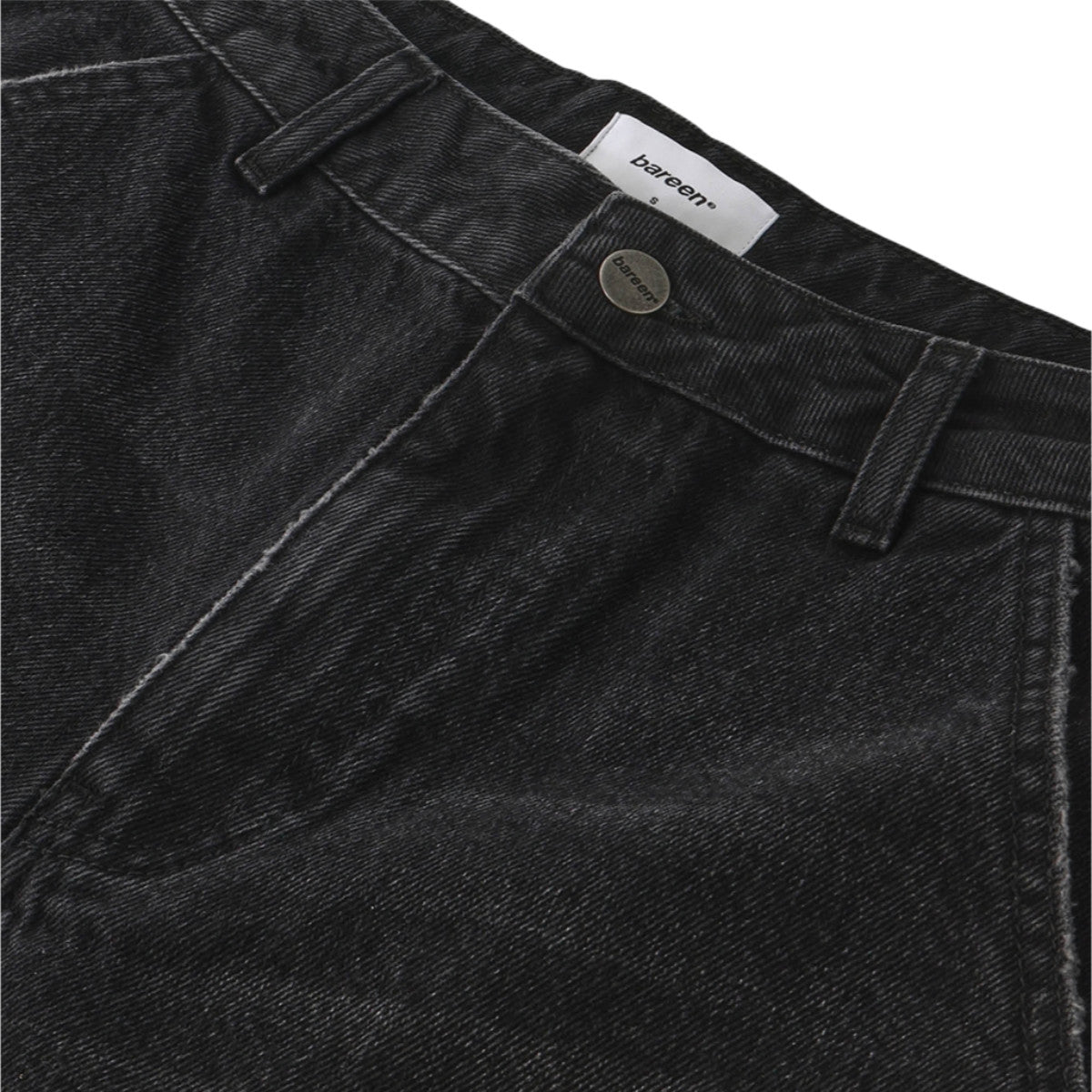 Straight denim shorts