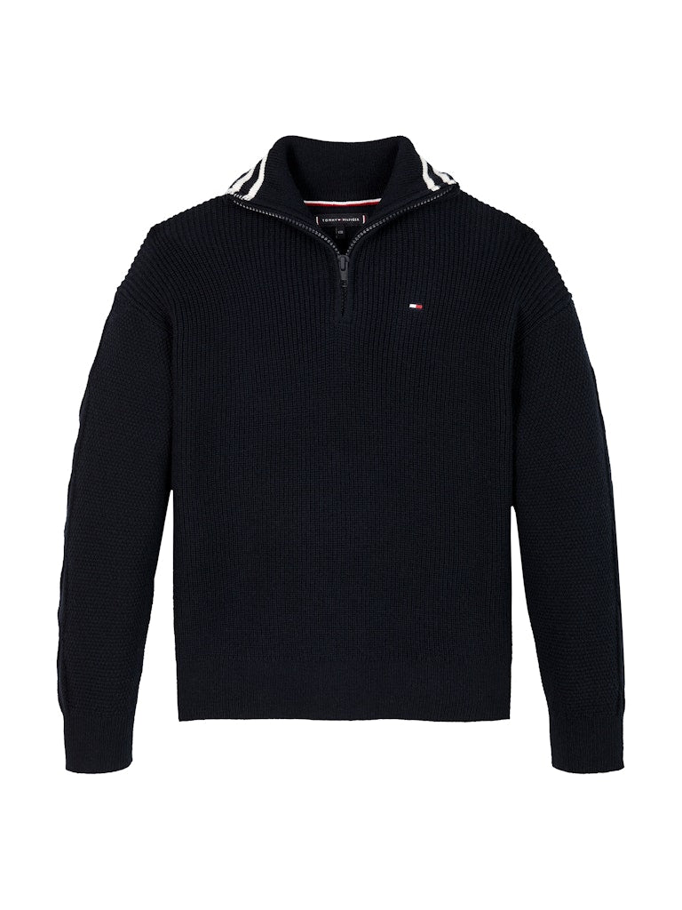 Turtleneck half zip