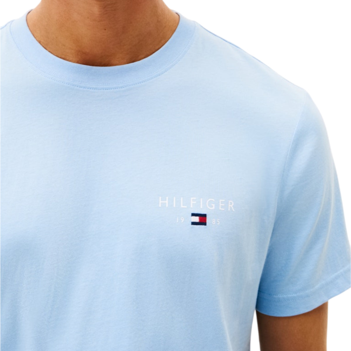 Brand love small hil